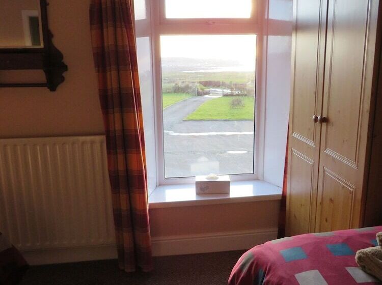 Camera Tripla Standard, Carnside Guest House