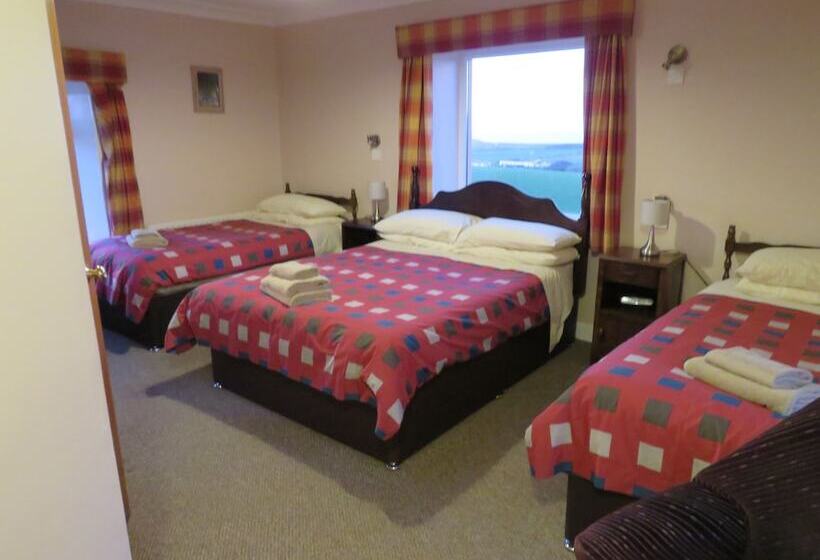 Camera Familiare, Carnside Guest House