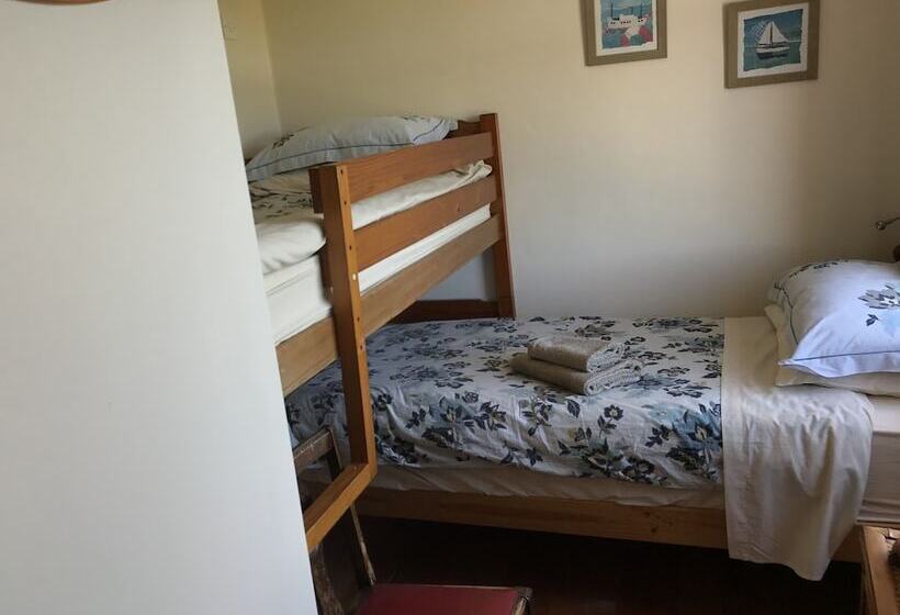 Camera Familiare, Carnside Guest House