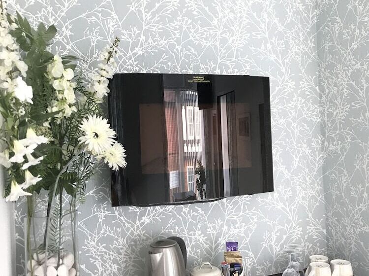 高级三人间, Doriam Guest House