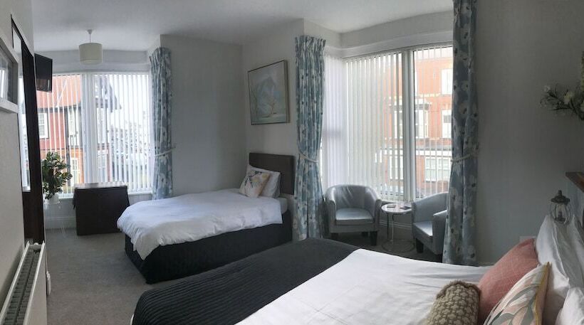 高级三人间, Doriam Guest House