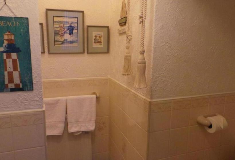 高级三人间, Doriam Guest House