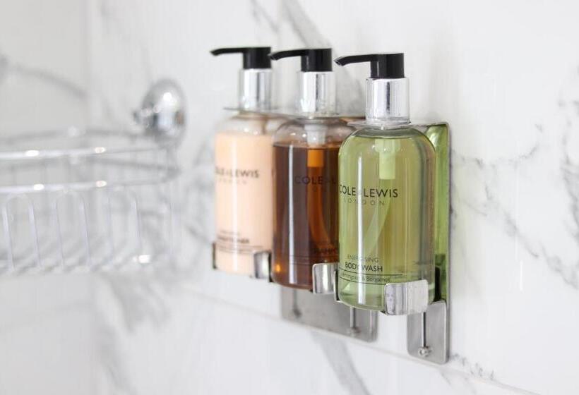 شقة غرفتين, Ellinbrook Guest House