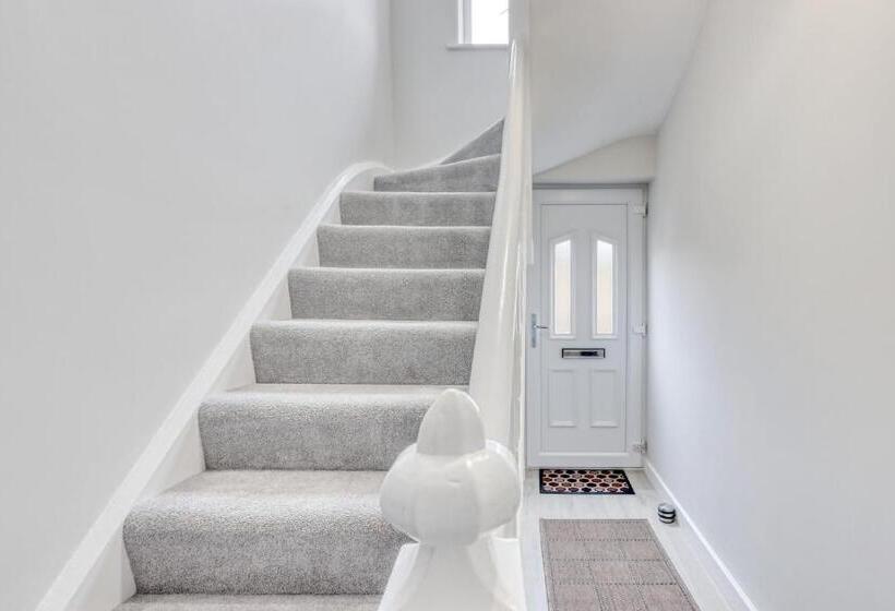 Апартаменты 1 Спальня, Ellinbrook Guest House