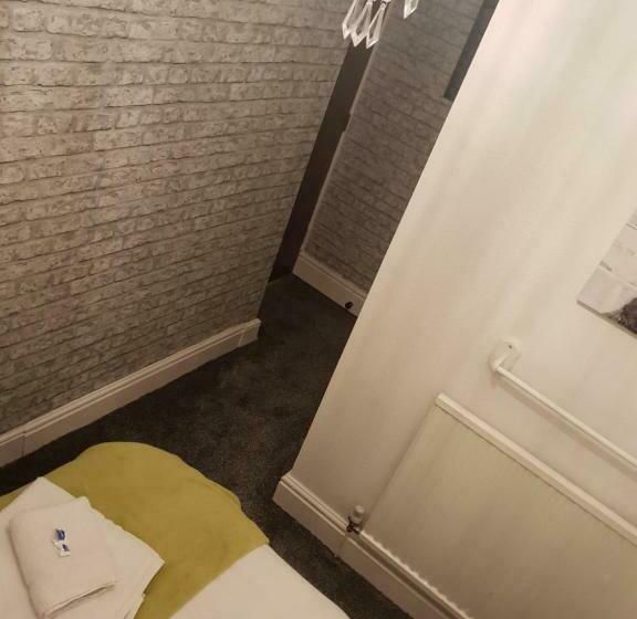 ベーシックルーム, Lindum