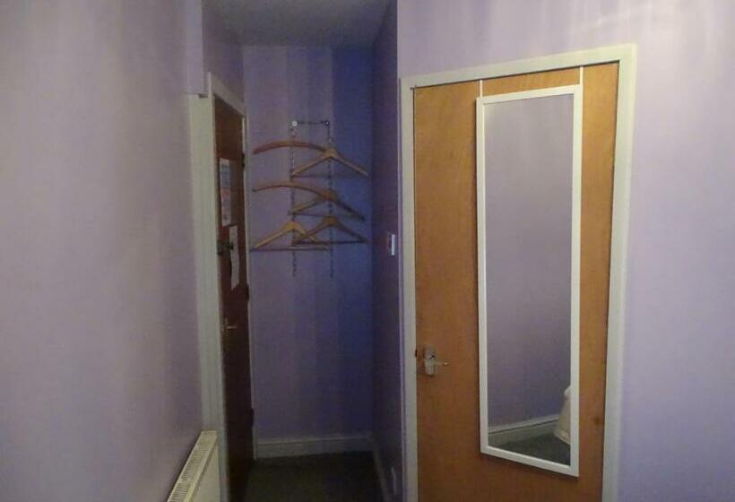 ベーシックルーム, Lindum