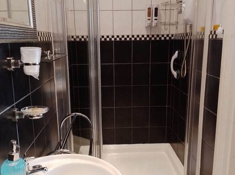 חדר דלוקס, Sunflower Lodge