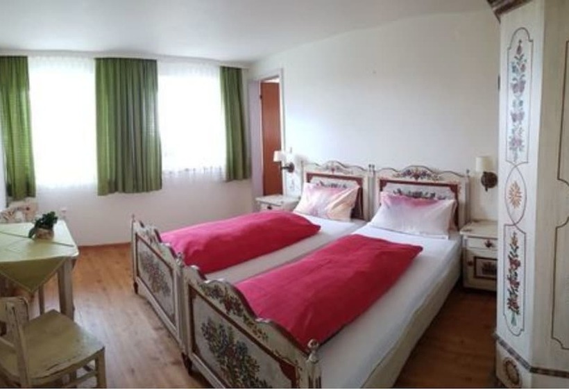 Quarto standard, Gasthaus Zum Kreuz