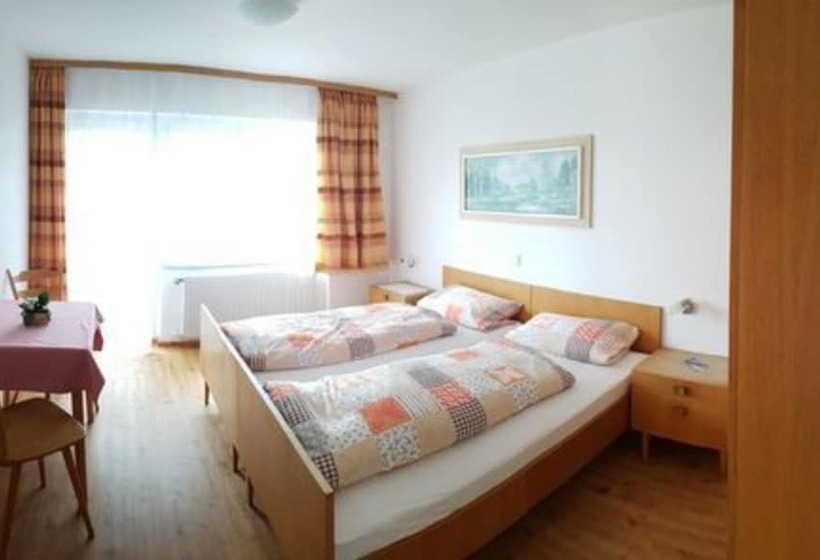 Quarto standard, Gasthaus Zum Kreuz