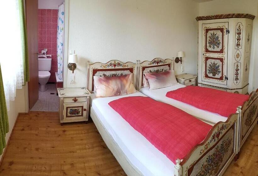 Quarto standard, Gasthaus Zum Kreuz