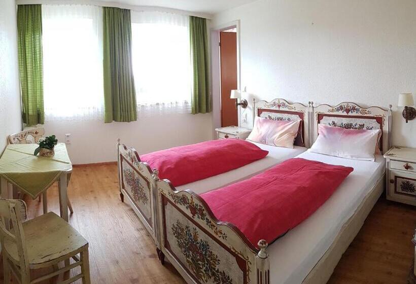 Quarto standard, Gasthaus Zum Kreuz