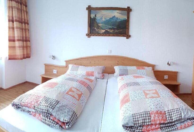 Quarto standard, Gasthaus Zum Kreuz