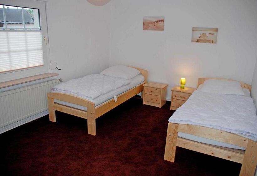 带1个卧室的带阳台的公寓, Ferienwohnungen Auf Dem Pommernhof