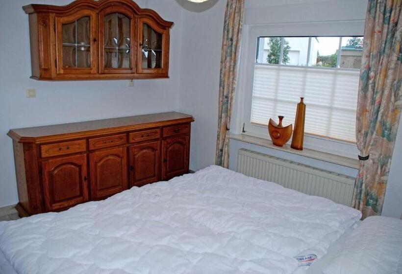 带1个卧室的带阳台的公寓, Ferienwohnungen Auf Dem Pommernhof