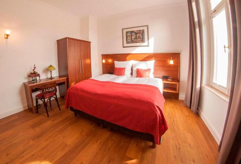 Номер Стандарт, Pension Villa Kleine Wartburg