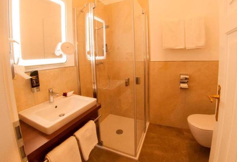 Люкс, Pension Villa Kleine Wartburg