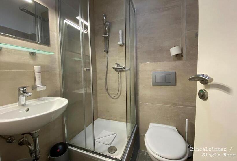 חדר סטנדרט יחיד, Amaroo Gästehaus Potsdam “charlottenhof”