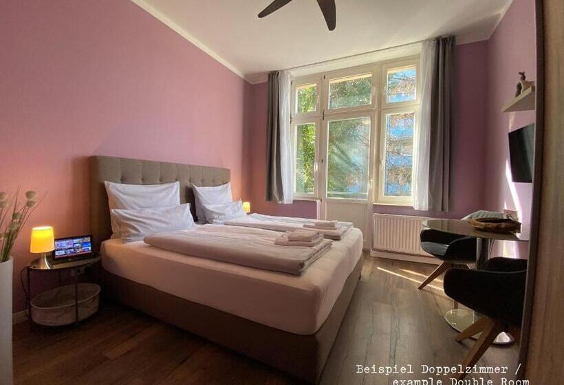 חדר סטנדרט, Amaroo Gästehaus Potsdam “charlottenhof”