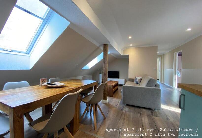 דירת שני חדרים, Amaroo Gästehaus Potsdam “charlottenhof”