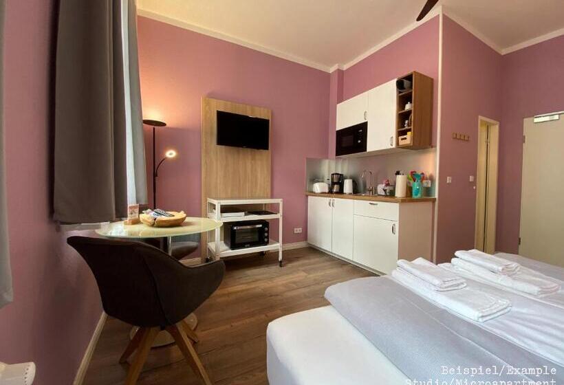 חדר סטודיו סטנדרד, Amaroo Gästehaus Potsdam “charlottenhof”