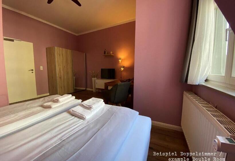 חדר סטנדרט, Amaroo Gästehaus Potsdam “charlottenhof”
