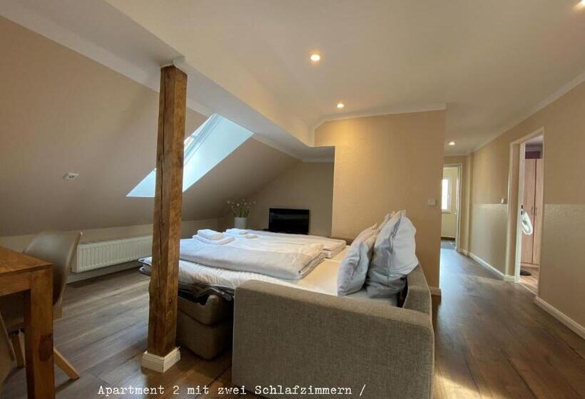 דירת שני חדרים, Amaroo Gästehaus Potsdam “charlottenhof”