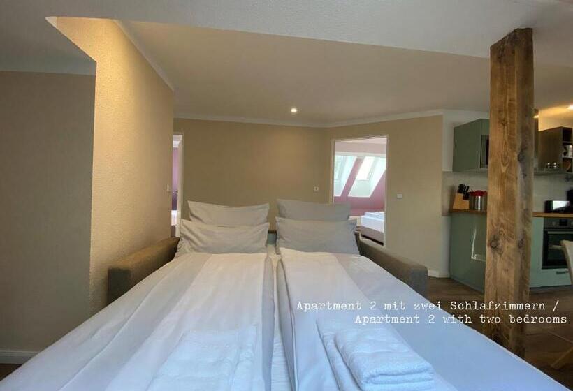 דירת שני חדרים, Amaroo Gästehaus Potsdam “charlottenhof”