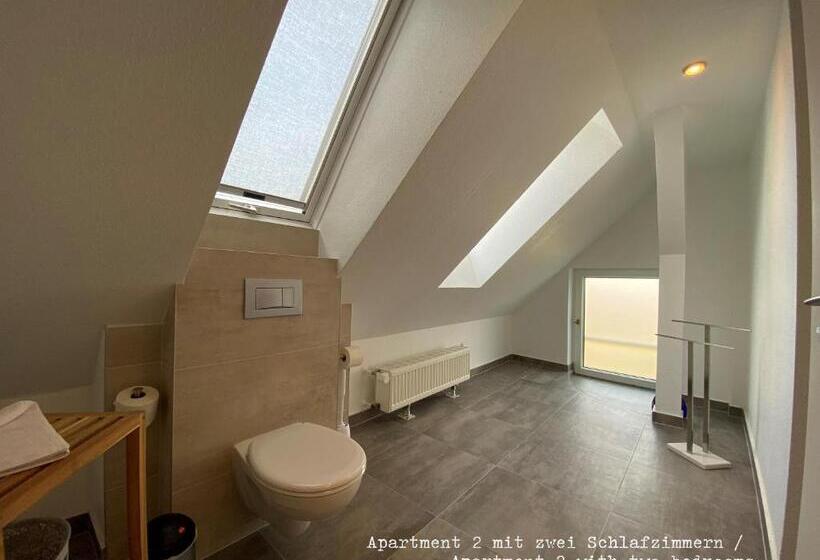 דירת שני חדרים, Amaroo Gästehaus Potsdam “charlottenhof”