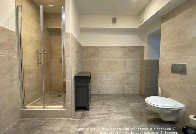 דירת חדר, Amaroo Gästehaus Potsdam “charlottenhof”