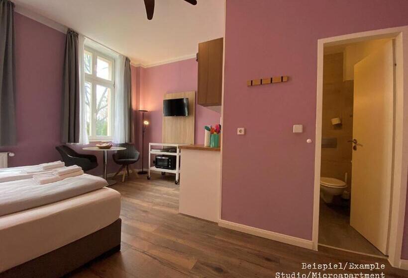 חדר סטודיו סטנדרד, Amaroo Gästehaus Potsdam “charlottenhof”