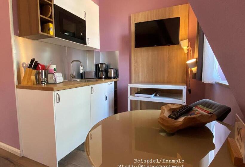 חדר סטודיו סטנדרד, Amaroo Gästehaus Potsdam “charlottenhof”