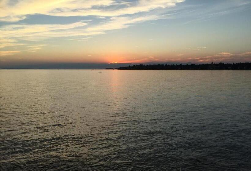 شقة من غرفة نوم واحدة متصلة, Gästezimmer Hozici