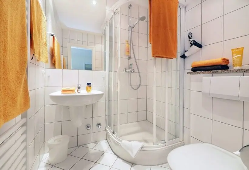 استودیوی استاندارد, Seetelhotel Villa Aurora