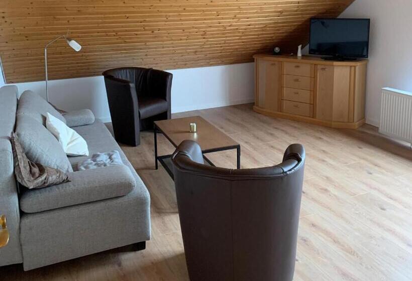 带1个卧室的带阳台的公寓, Gästehaus Vogel