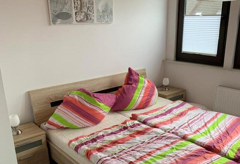 带1个卧室的带阳台的公寓, Gästehaus Vogel