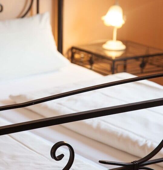 דירת שני חדרים, Wein & Wohngut Paulushof