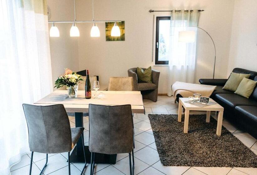 דירת שני חדרים, Wein & Wohngut Paulushof