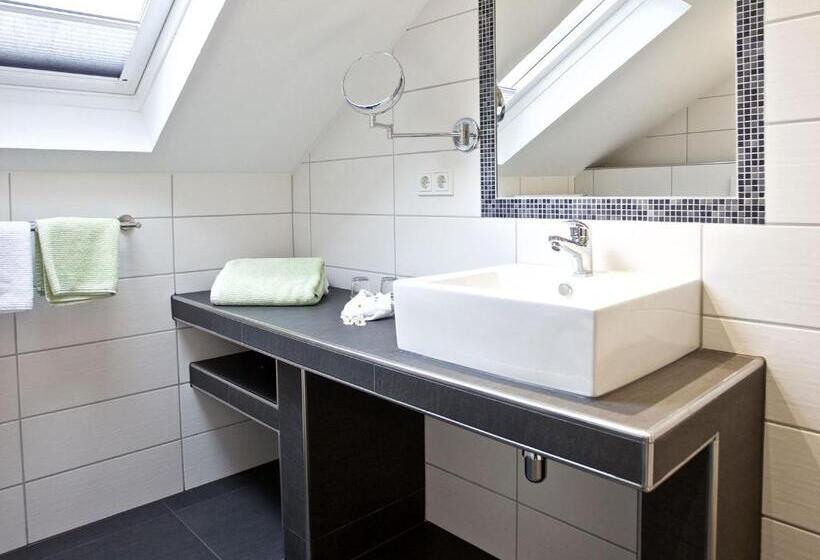 דירת חדר, Wein & Wohngut Paulushof