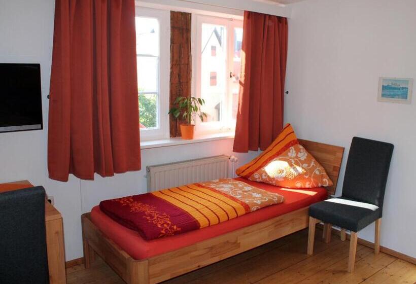 Трежместный Номер Economy, Pension Pastoriushaus