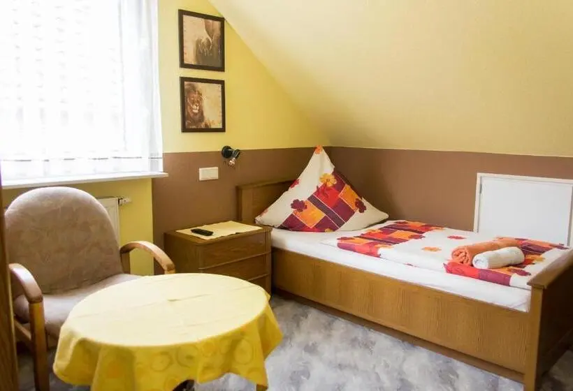 Standard Yhden Hengen Huone, Pension Rappteller