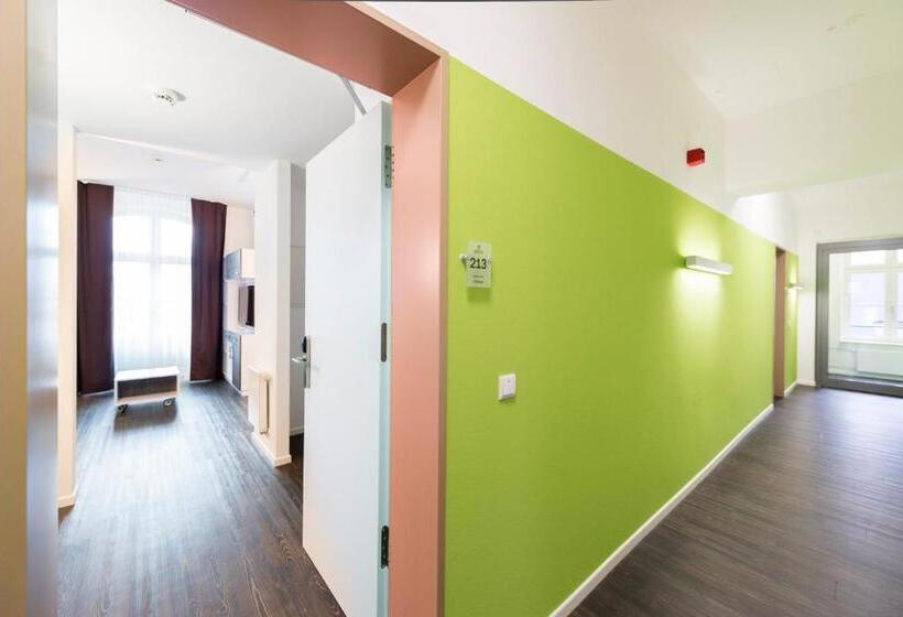 Апартаменты 1 Спальня с Балконом, Boardinghaus Weinberg Campus