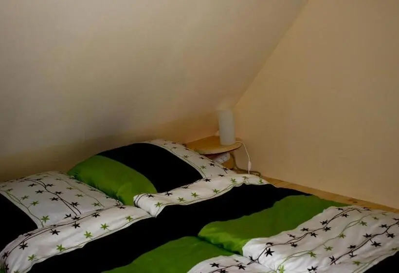 ドゥプレックスルーム, Gutshof Leipzig  Podelwitz Pension