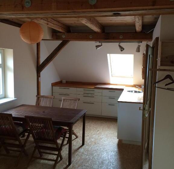 ガーデンビューファミリールーム, Gutshof Leipzig  Podelwitz Pension