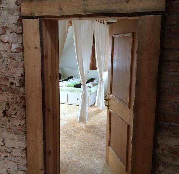 ガーデンビューファミリールーム, Gutshof Leipzig  Podelwitz Pension