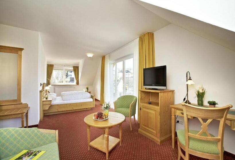 Quarto Triplo Standart, Gasthof Restaurant Bürgerstüble