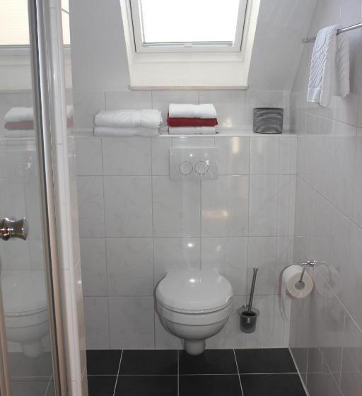 اتاق استاندارد, Haus Witten Höhen