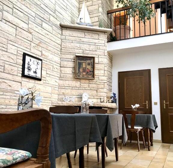 Номер Стандарт Вид на Сад, Haus Witten Höhen