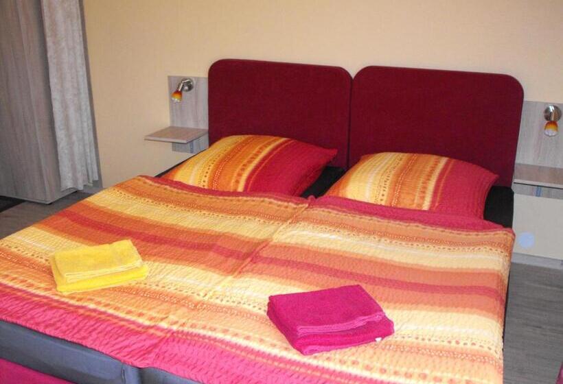 기본룸, Pension Fürst Borwin