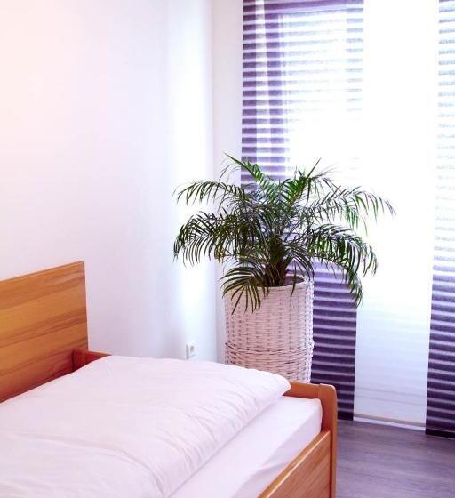 标准间, Pension Kaempfelbach