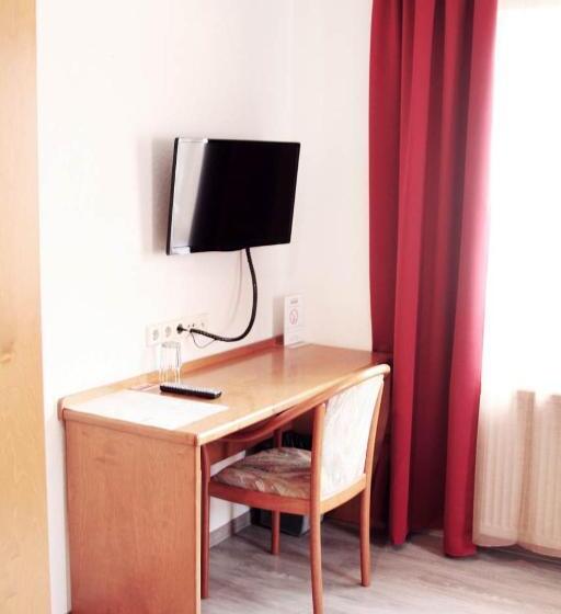 标准单人间, Pension Kaempfelbach